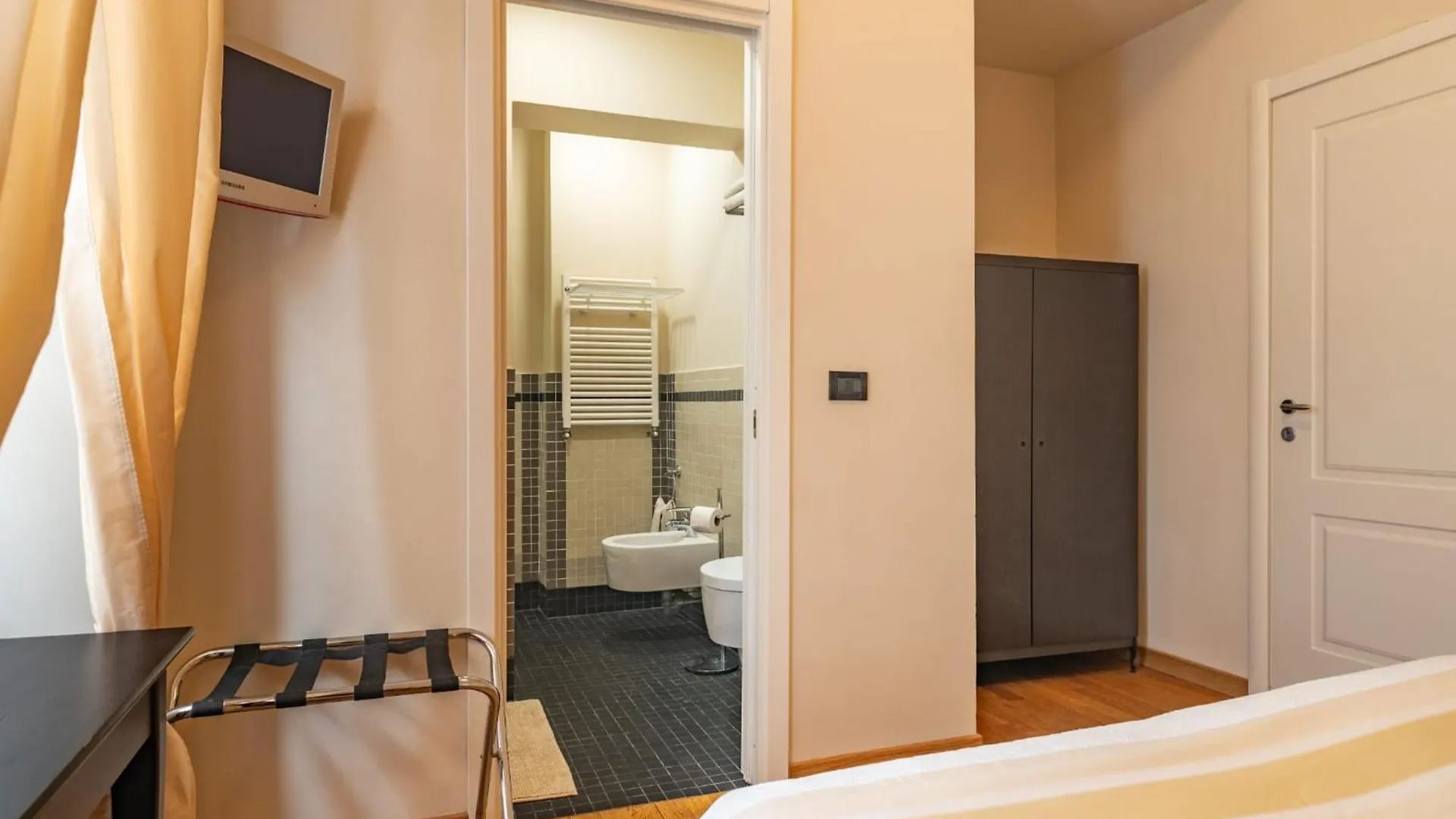 Hotel De La Plage Pietra Ligure 3*,