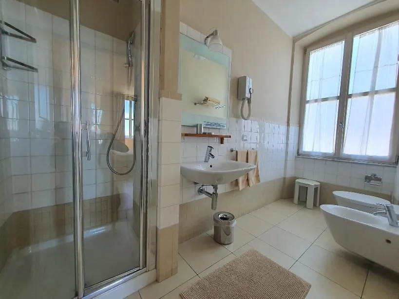 Hotel De La Plage Pietra Ligure 3*,