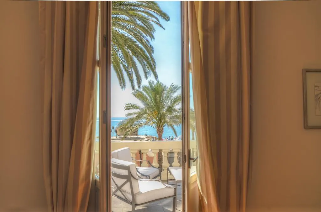 Hotel De La Plage Pietra Ligure