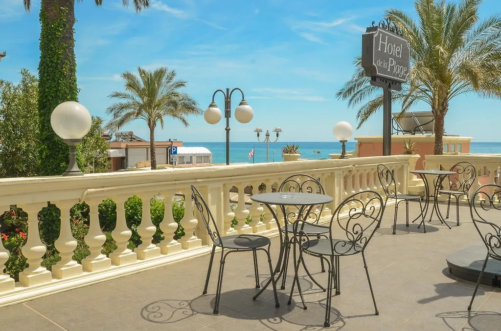 Hotel De La Plage Pietra Ligure 3*,